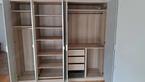 Super Kleiderschrank ! Bild 2