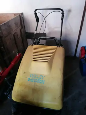 Kärcher Kehrmaschine KSM 750 Honda