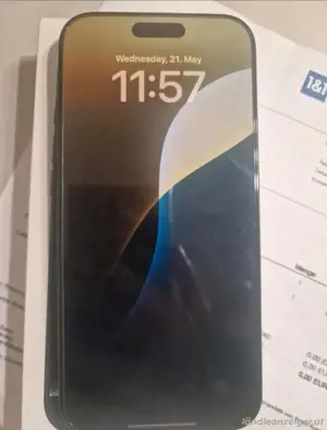 iPhone 16 Pro Max Bild 2