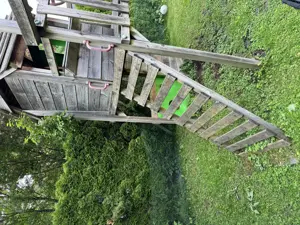 Spielerin aus Holz Bild 4
