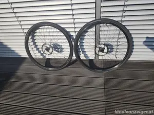 Laufradsatz 28 Zoll  inkl. Bremsscheiben Rennrad Gravelbike
