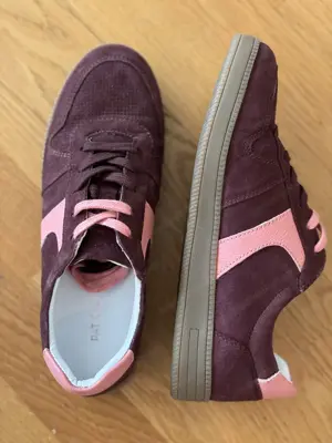Legerer Sneaker von Pat Calvin - wie neu! Bild 4