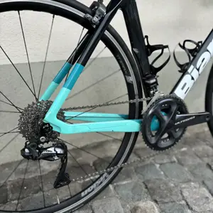 Bianchi Oltre Xr4 Shimano Ultegra Di2 Gr. 55 Bild 5