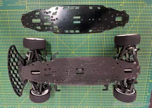 Verkaufe Mugen MTC2R 1 10 Bild 3