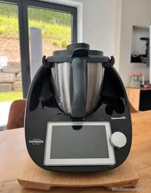 Thermomix TM6 schwarz - Black Limited Edition mit viel Zubehör Bild 2