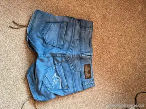 Jeans Lederhose Bild 2