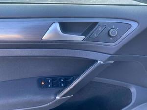 Volkswagen e-Golf Bild 15