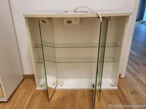 Badezimmer Spiegelkasten Bild 2