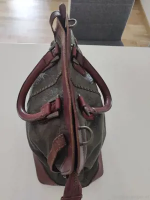 Ledertasche Bild 3
