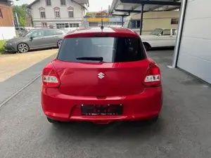 Suzuki Swift Shine Bild 4