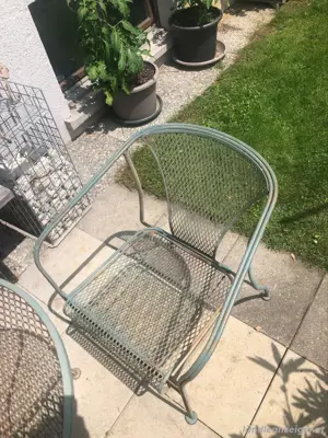 Designer Gartenmöbe aus Metall Bild 4