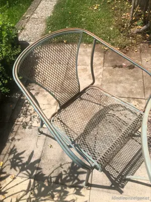 Designer Gartenmöbe aus Metall Bild 5