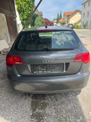 An bastler,Export deutsche papier audi a3 tdi 2005 bj 425000 km 140 ps  Bild 2