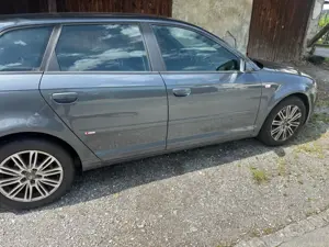 An bastler,Export deutsche papier audi a3 tdi 2005 bj 425000 km 140 ps  Bild 4