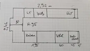 Küchenzeile mit Geräten Bild 5