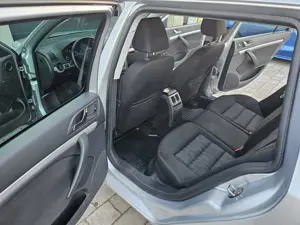 Skoda Octavia Combi 1,6 Twenty TDI DPF Kombi Bild 5
