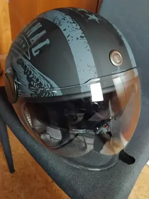 Motorradhelm xl Gr. 62 nagelneu, ungebraucht