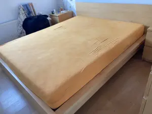 Bett Massivholz Buche zu verkaufen 