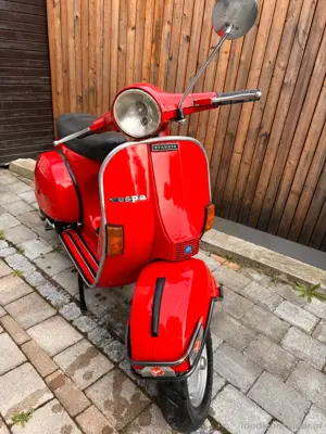Vespa PE 200 Bild 5