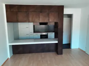 Vermiete 2,5 Zimmer Wohnung Provisionsfrei! Bild 6
