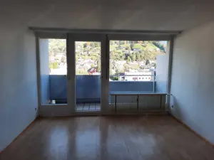 Vermiete 2,5 Zimmer Wohnung Provisionsfrei! Bild 3