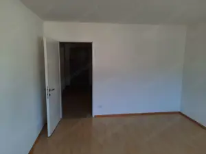 Vermiete 2,5 Zimmer Wohnung Provisionsfrei! Bild 8