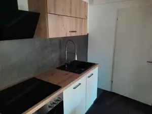 Vermiete 2,5 Zimmer Wohnung Provisionsfrei! Bild 5