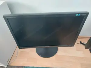 2 Stk. Monitor Samsung Syncmaster BX2240