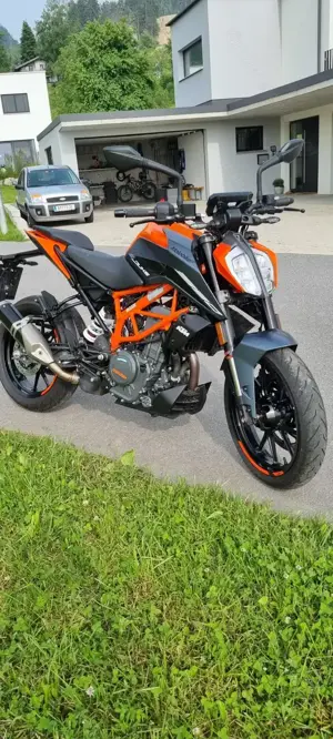 KTM Duke 390 A2 tauglich Bild 4