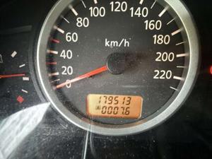 Nissan Almera Bild 5
