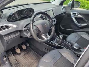 Peugeot 2008 2013 Bild 13