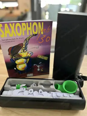 Kindersaxophon NUVO jSAX + Saxophonschule