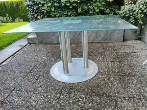 Glastisch mit Edelstahl Fuß rostfrei für Terrasse und Garten  110x120 cm (anstatt Neupreis 620 Euro) Bild 2