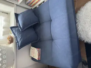 Couch und Hocker Bild 2