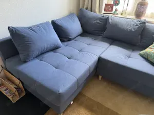Couch und Hocker Bild 4