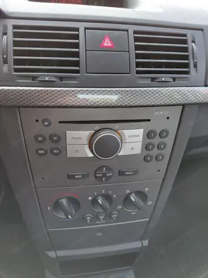 Opel Meriva, 1,4 16V Erstbesitz mit wenig Kilometern Bild 9