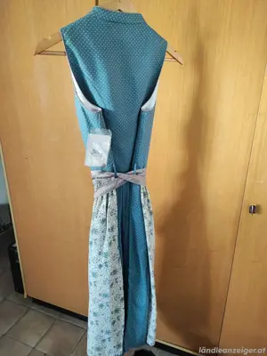 Blaues Kleid Bild 2