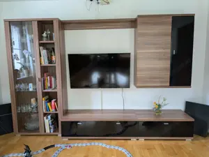 Wohnzimmerschrank 