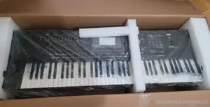 Korg PA5X 76 International