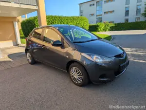 Mazda 2 1.3i Ce Pro Bild 3