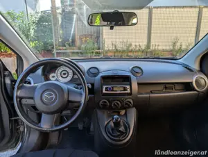 Mazda 2 1.3i Ce Pro Bild 4
