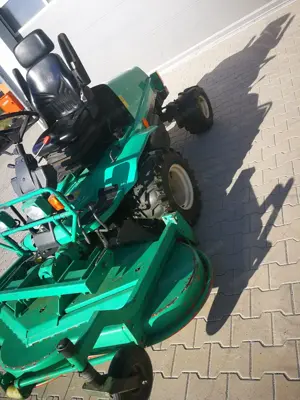 Kubota F3560 Mäher mit Mulcher und Sichelmäher Bild 7