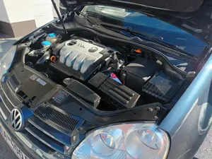VW Golf V 1.9 TDI 4motion Trendline Bild 6