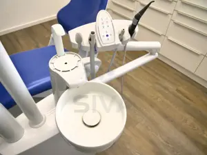 KaVo Estetica E50 Life TM Dental-Behandlungseinheit Zahnarztstuhl Bild 9