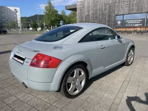 Audi TT Coupe 1,8 T quattro Bild 3