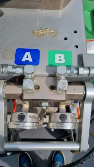 Graco XP70 2k Mischmaschine Bild 4