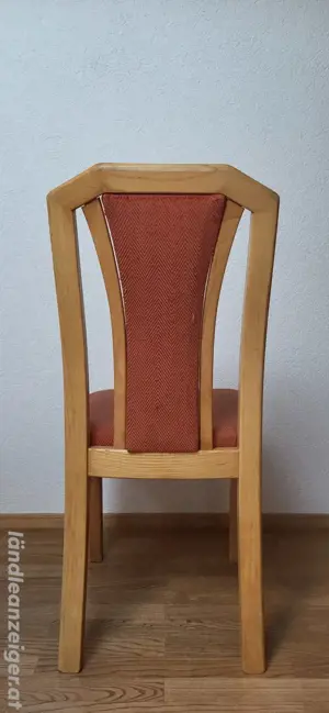 gepolsterter Holzstuhl Bild 3