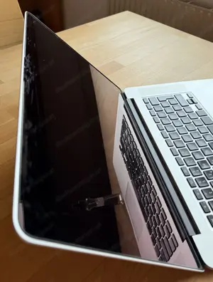 MacBook Pro (mid 2015), 15 Zoll, Intel i7, 1TB SSD, 16GB, TOP Zustand Bild 3