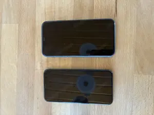 1x iPhone X und 1x iPhone 11