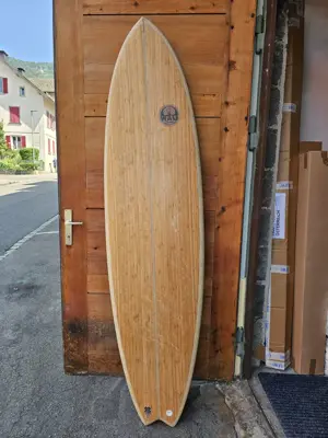 Wau Surfboard Eco Maori